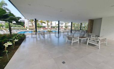 Venta de Casa de Estreno Urb. Costa Azul, Samborondon
