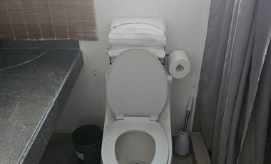 ACOGEDORA CASA AMUEBLADA EN RENTA EN CONDOMINIO AL NORPONIENTE DE AGS