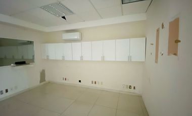 Oficina en renta en Marina Vallarta