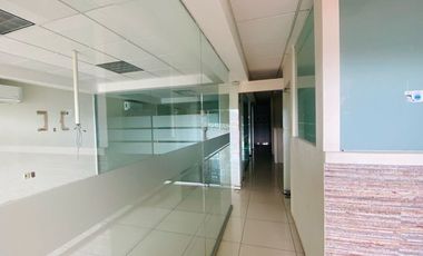 Oficina en renta en Marina Vallarta