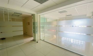 Oficina en renta en Marina Vallarta