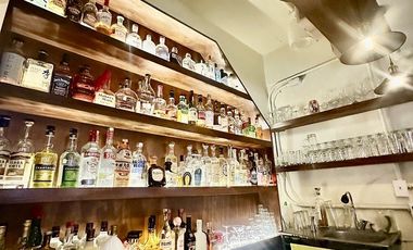 TRASPASO RESTAURANTE CON LICENCIA DE ALCOHOL EN CONDESA