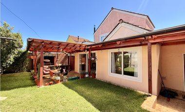 VENDO CASA EN SECTOR RESIDENCIAL DE CURAUMA