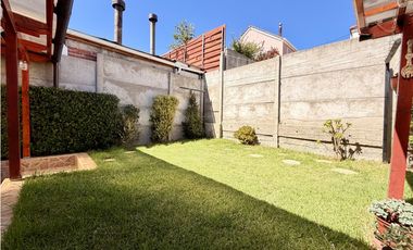 VENDO CASA EN SECTOR RESIDENCIAL DE CURAUMA