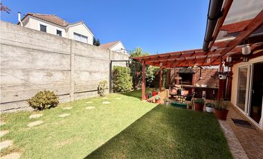 VENDO CASA EN SECTOR RESIDENCIAL DE CURAUMA