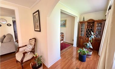 VENDO CASA EN SECTOR RESIDENCIAL DE CURAUMA