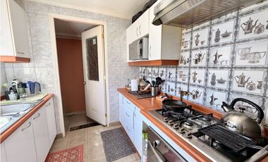 VENDO CASA EN SECTOR RESIDENCIAL DE CURAUMA