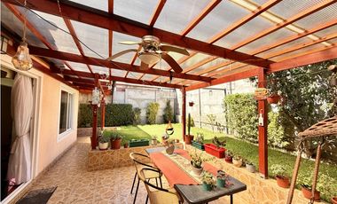 VENDO CASA EN SECTOR RESIDENCIAL DE CURAUMA