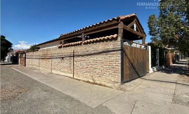 SAN FELIPE - VENDE CASA ESQUINA 4D 2B VILLA EL CARMEN