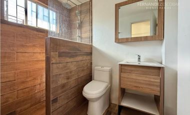 SAN FELIPE - VENDE CASA ESQUINA 4D 2B VILLA EL CARMEN