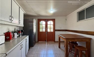 SAN FELIPE - VENDE CASA ESQUINA 4D 2B VILLA EL CARMEN