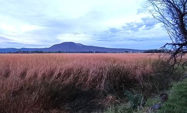 Terreno en venta Junto a Balneario Agua Caliente