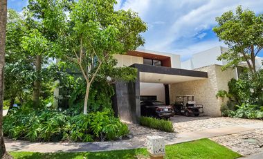 Casa en Renta, Mérida, Yucatán Country Club