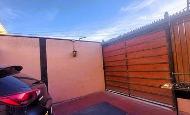 Casa en venta c/ estacionamiento en Alto Hospicio