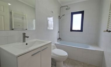 Casa en Arriendo en Condominio Santa Clara