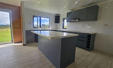 Casa en Arriendo en Condominio Santa Clara