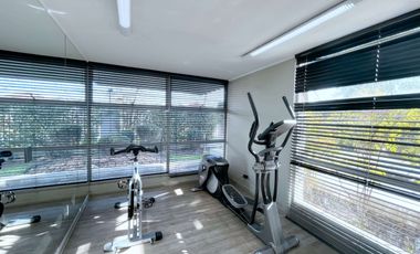 Luminoso y privado departamento en arriendo, San Miguel !!