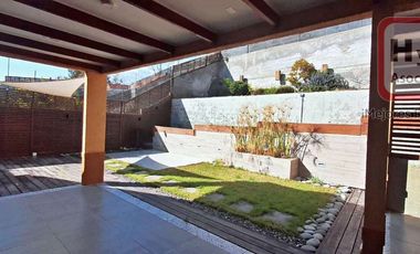 EN MICROBARRIO EN LA FLORIDA ALTO, MARAVILLOSA VISTA DE STGO