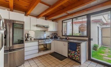 Exclusiva Residencia en Condominio Privado en San Jerónimo Lídice