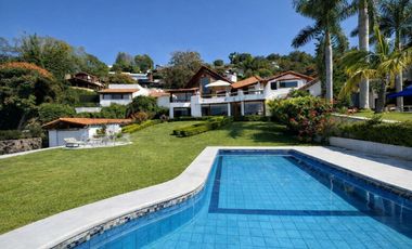 RENTA DE CASA EN LA PEÑA VALLE DE BRAVO