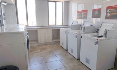 Luminoso Departamento a 2 cudras del metro