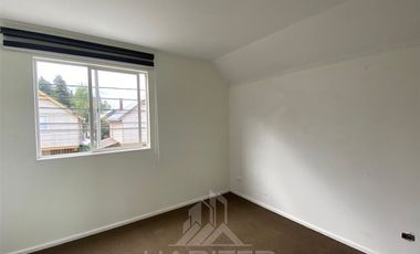 Casa en Arriendo en COD37267 Villa Santa Carolina