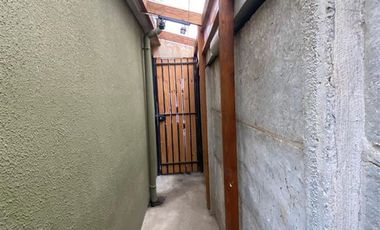 Casa en Arriendo en COD37267 Villa Santa Carolina