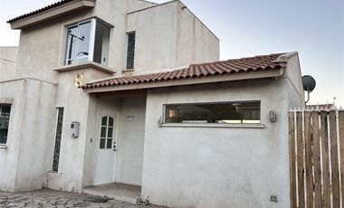 Casa en Venta en Condominio Parque Las Pircas