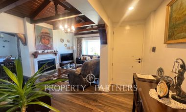 Casa sólida con vista parcial al mar en Santo Domingo Tradicional