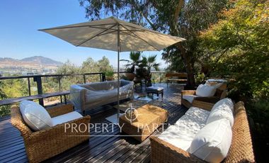 Exclusiva y acogedora casa en exclusivo condominio el Mirador de los Almendros