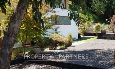 Exclusiva y acogedora casa en exclusivo condominio el Mirador de los Almendros