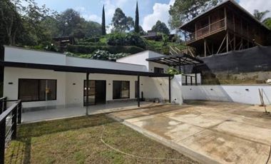 ARRIENDO de CASA CAMPESTRE en LA ESTRELLA