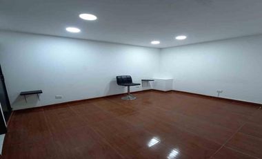 CASA COMERCIAL EN ARRIENDO EN CHIPRE-MANIZALES
