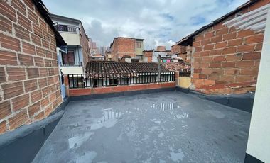 CASA EN ARRIENDO UBICADA EN ITAGUI SECTOR SAMARIA