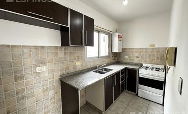Departamento de dos ambientes en alquiler Moron