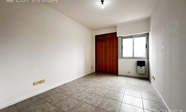 Departamento de dos ambientes en alquiler Moron
