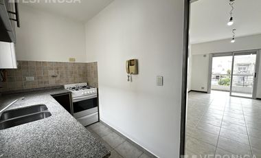 Departamento de dos ambientes en alquiler Moron