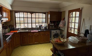 Venta, Casa, 4 Amb, Estudio, Quincho, Parrilla, Piscina, Jardin, Cochera, Apto Crédito, Ramos Mejia
