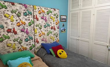 Venta, Casa, 4 Amb, Estudio, Quincho, Parrilla, Piscina, Jardin, Cochera, Apto Crédito, Ramos Mejia
