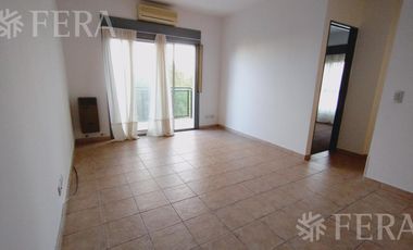 Alquiler Departamento 3 ambientes con balcón en Wilde