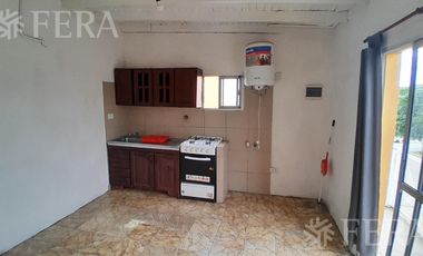 Alquiler PH 2 ambientes en Wilde