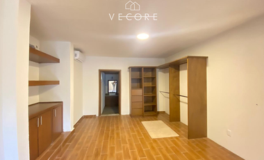 CASA EN VENTA EN FRACCIONAMIENTO LOMA ESMERALDA, HUAXTLA, JALISCO