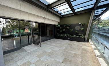 Excelente Local Comercial en Renta 107 m2 en Santa Fe.