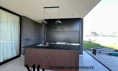 Casa venta y alquiler Terralagos Cannning