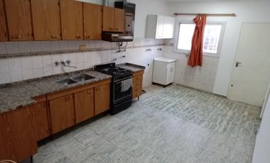 Casas en alquiler de 2 dormitorios en B° Residencial America