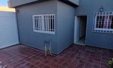 Casas en alquiler de 2 dormitorios en B° Residencial America