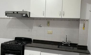 Alquiler de departamento de 2 ambientes con balcón en Wilde