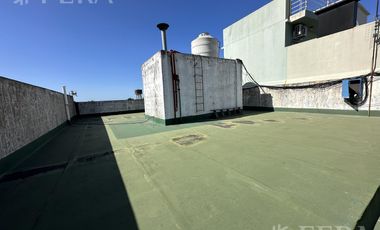 Alquiler de departamento de 2 ambientes con balcón en Wilde