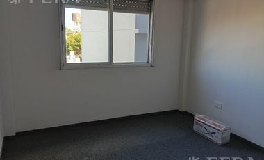 Alquiler de departamento de 2 ambientes con balcón en Wilde