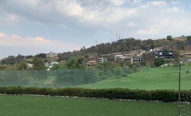 Venta  moderna casa amueblada Bosque Real 4 recamaras  sobre campo de golf